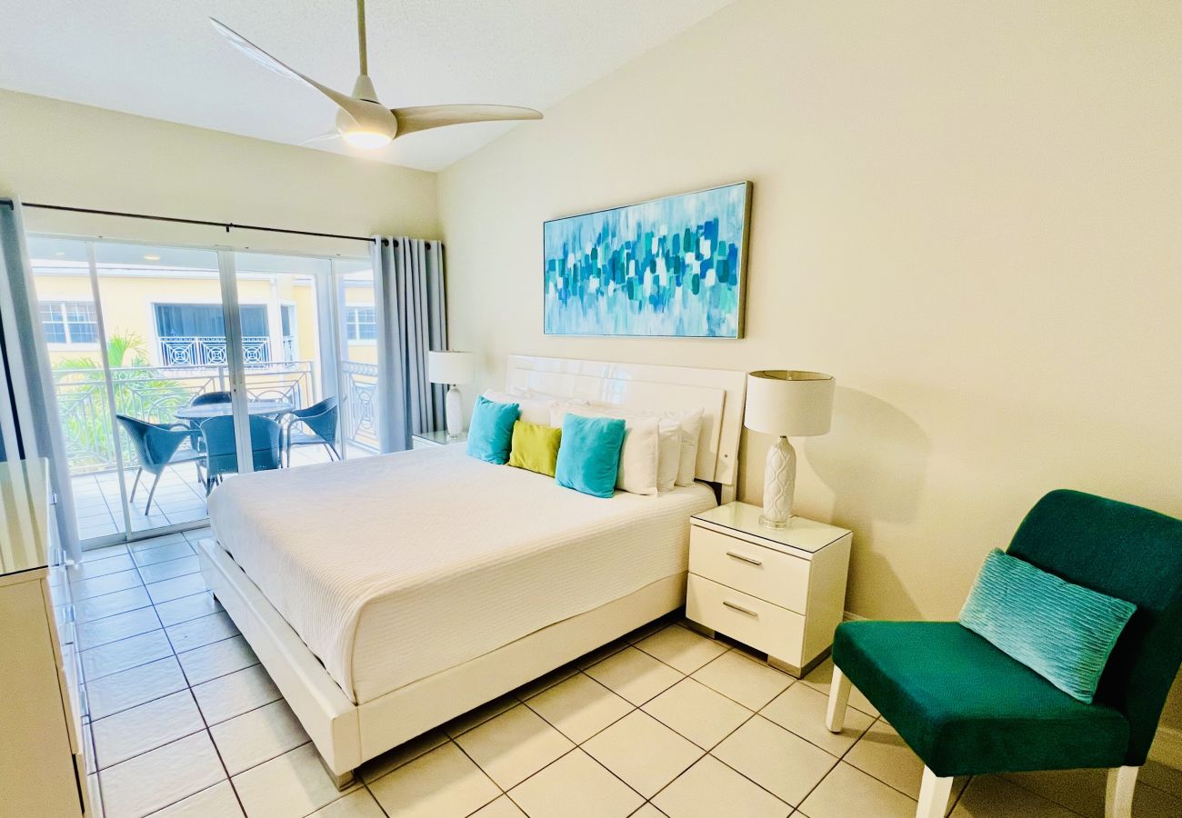 Residence in Seven Mile Beach - Regal Beach Club #531