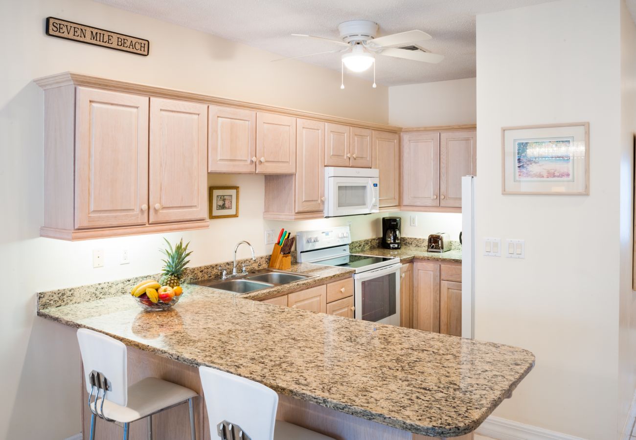 Residence in Seven Mile Beach - Regal Beach Club #232