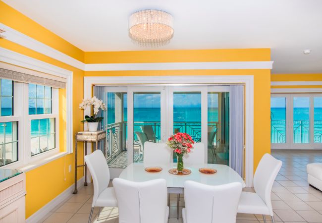 Regal Beach Club #624